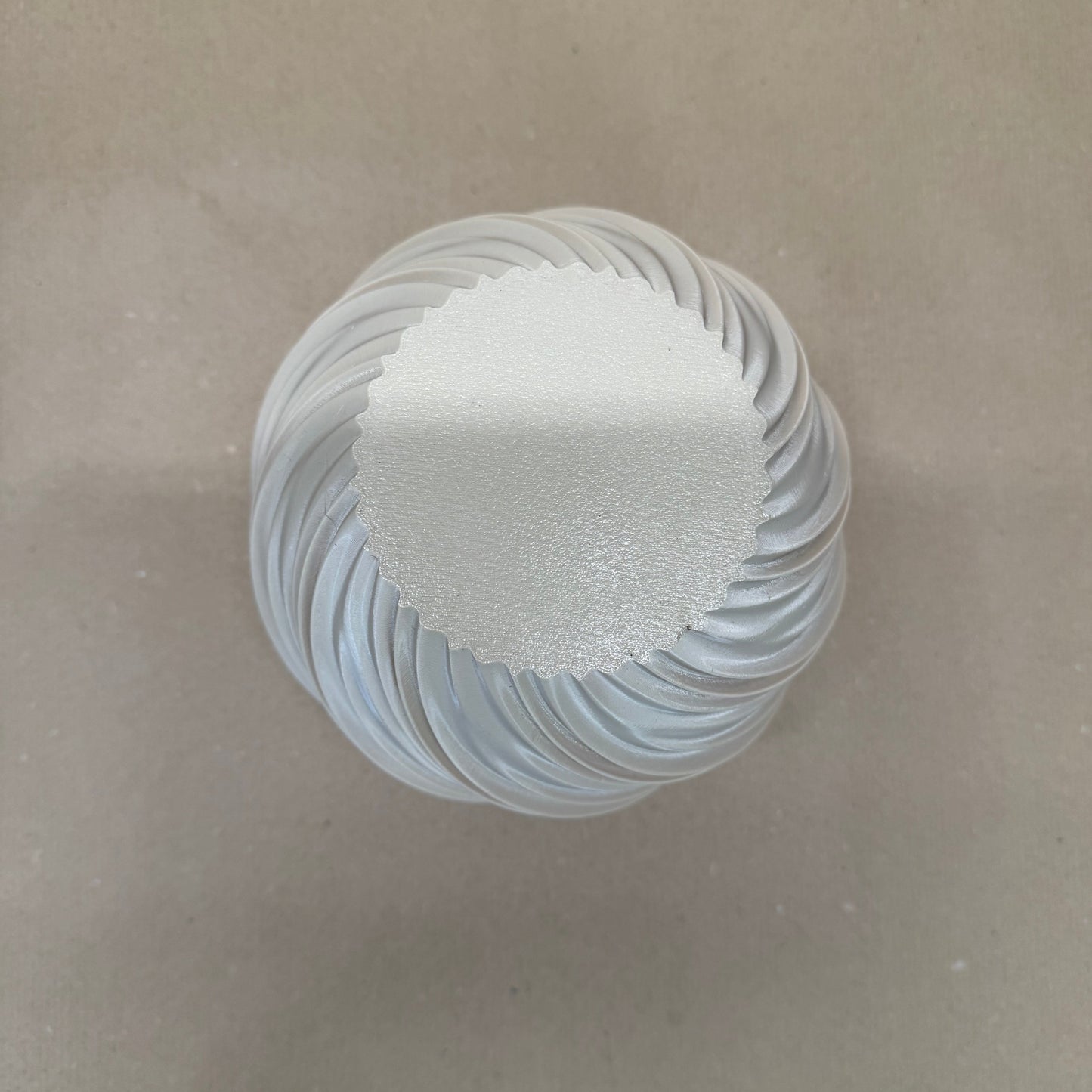Studio Alva - handgefertigte 3D Design Töpfe