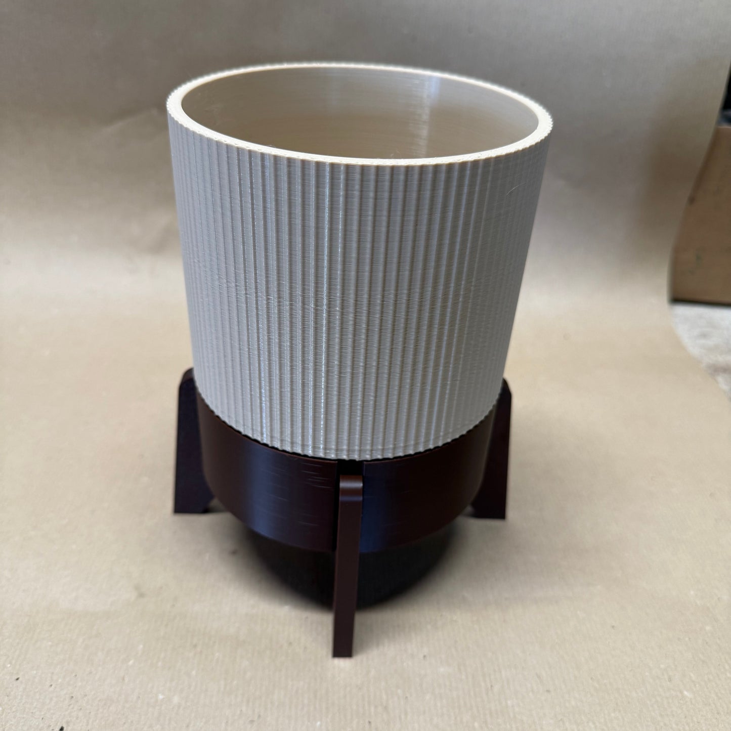 Rocket Planter - der Topf mit Wasservorrat